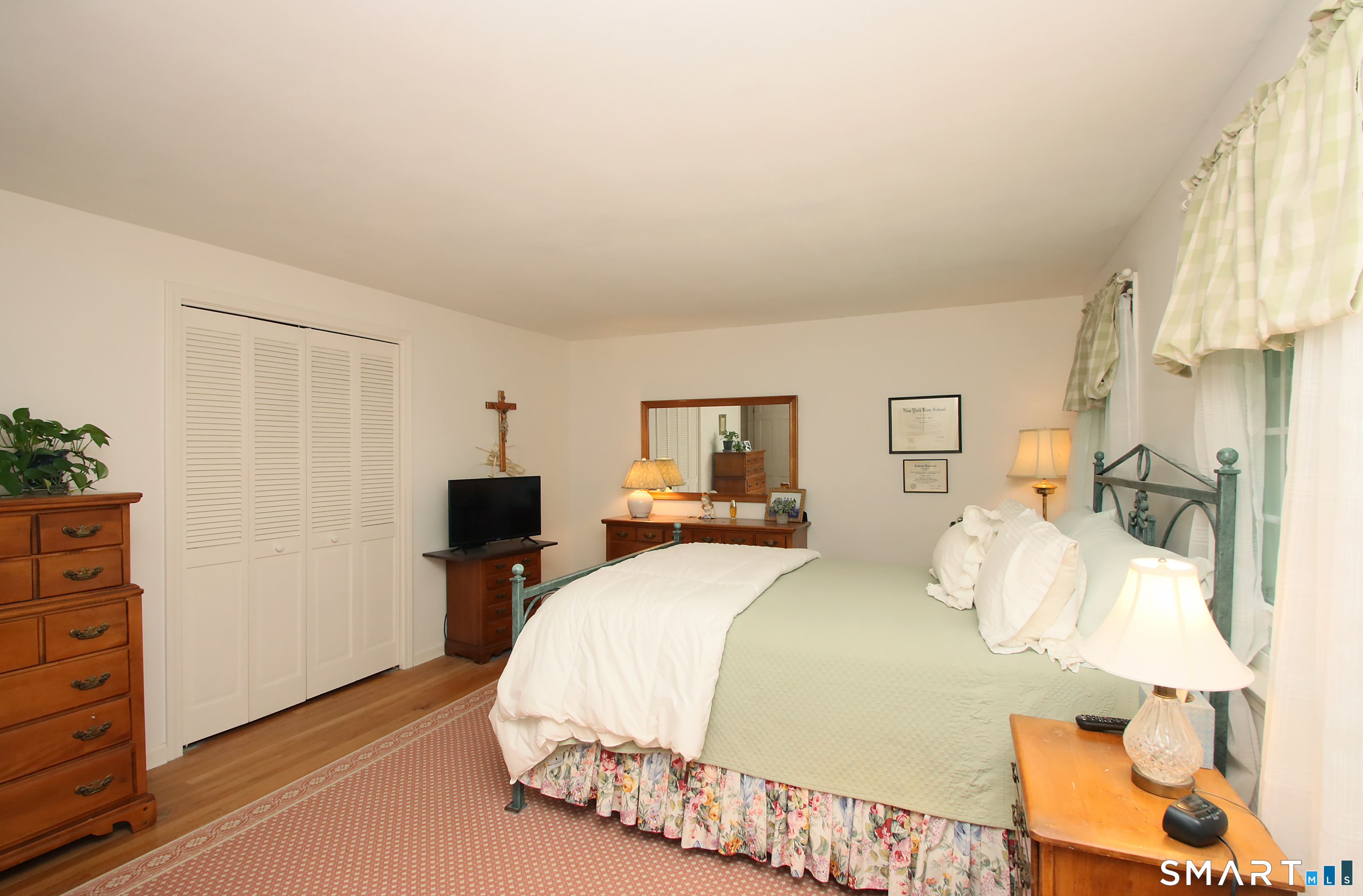 49 Hammonassett Meadows Road Madison, CT 06443 - Photo 22 of 31 Primary Bedroom has 2 closets