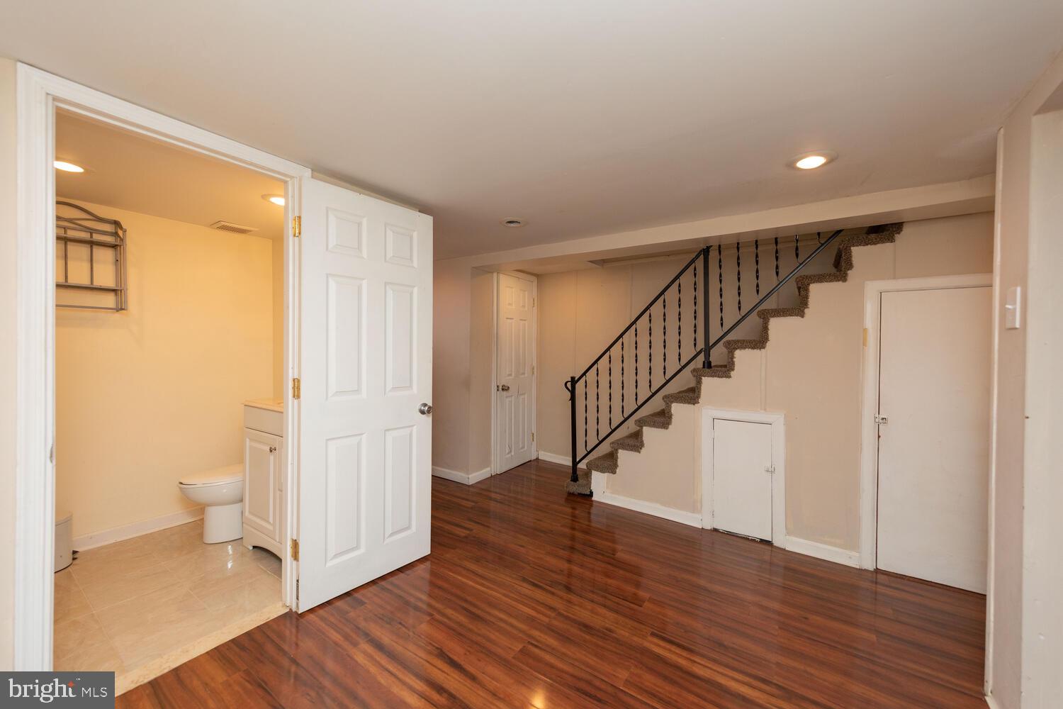 1611 Pennington Road Philadelphia, PA 19151 - Photo 11 of 20 Gallery Image 11