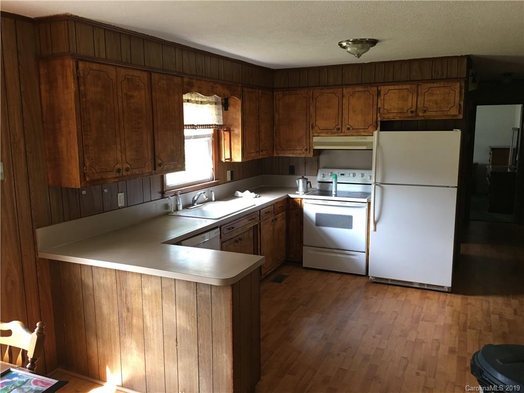 133 Mountain View Road Bessemer City, NC 28016 - Photo 19 of 48 Gallery Image 19