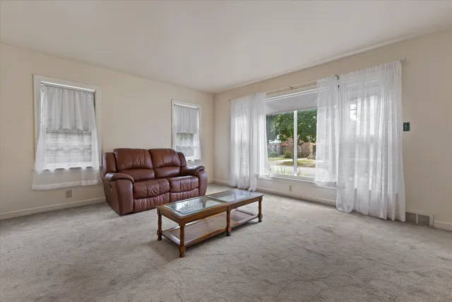 $439,900 | 4146 North Bartlett Avenue, Unit 4148, Shorewood, WI 53211