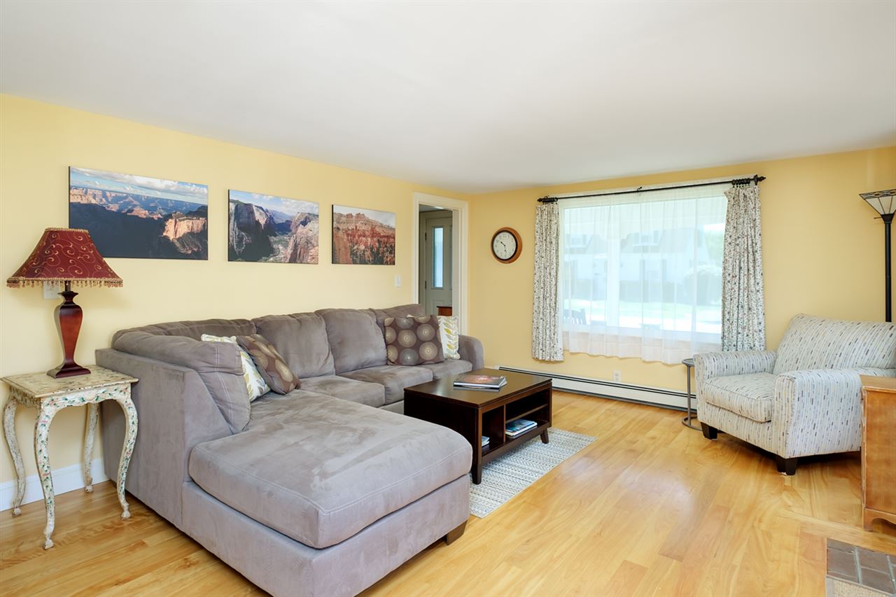 18 Willey Street Rochester, NH 03867 - Photo 6 of 30