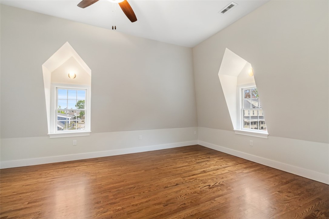 18 State Street, Unit 5 Bristol, RI 02809 - Photo 13 of 27 Primary Bedroom