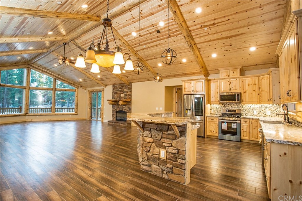 42340 Juniper Drive Big Bear Lake, CA 92315 - Photo 18 of 53