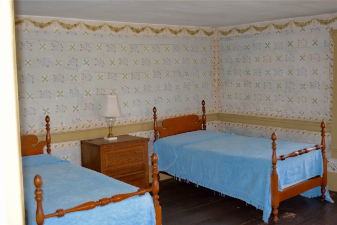 411 Pinnacle Hill Road New Hampton, NH 03256 - Photo 14 of 40 Gallery Image 14