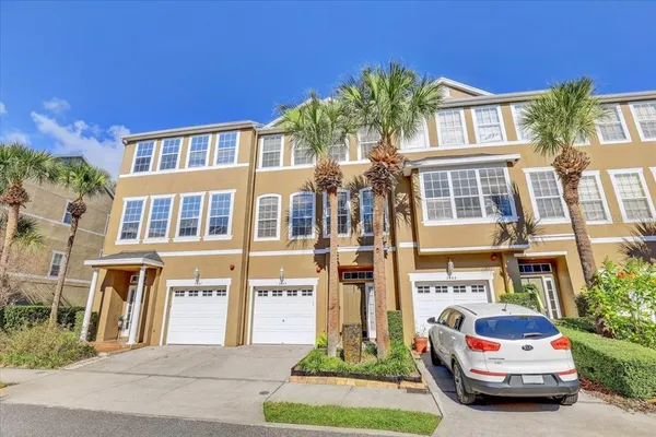 a view of backyard with green space