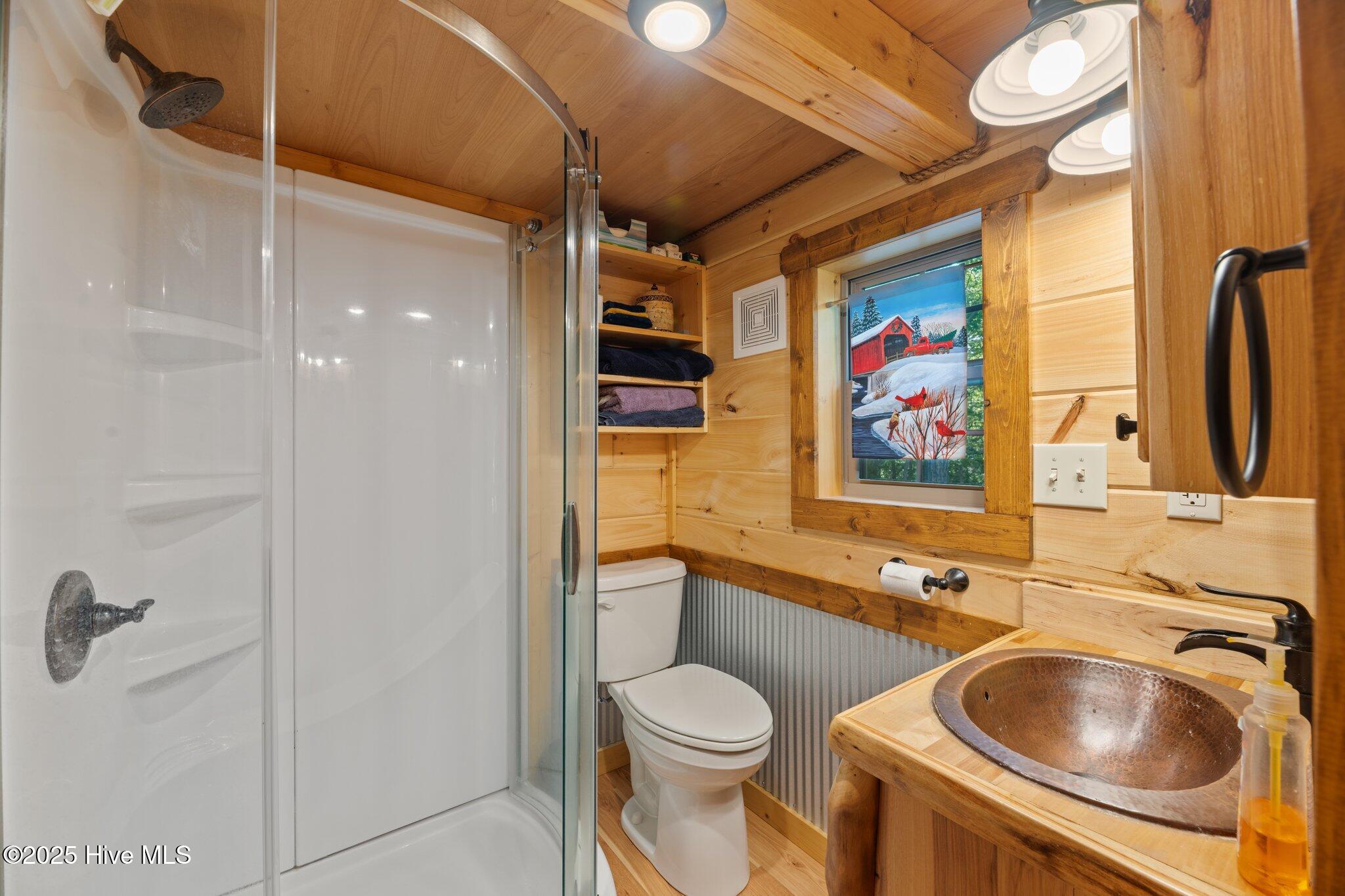 280 Charlie Road Arapahoe, NC 28510 - Photo 7 of 24 BATHROOM