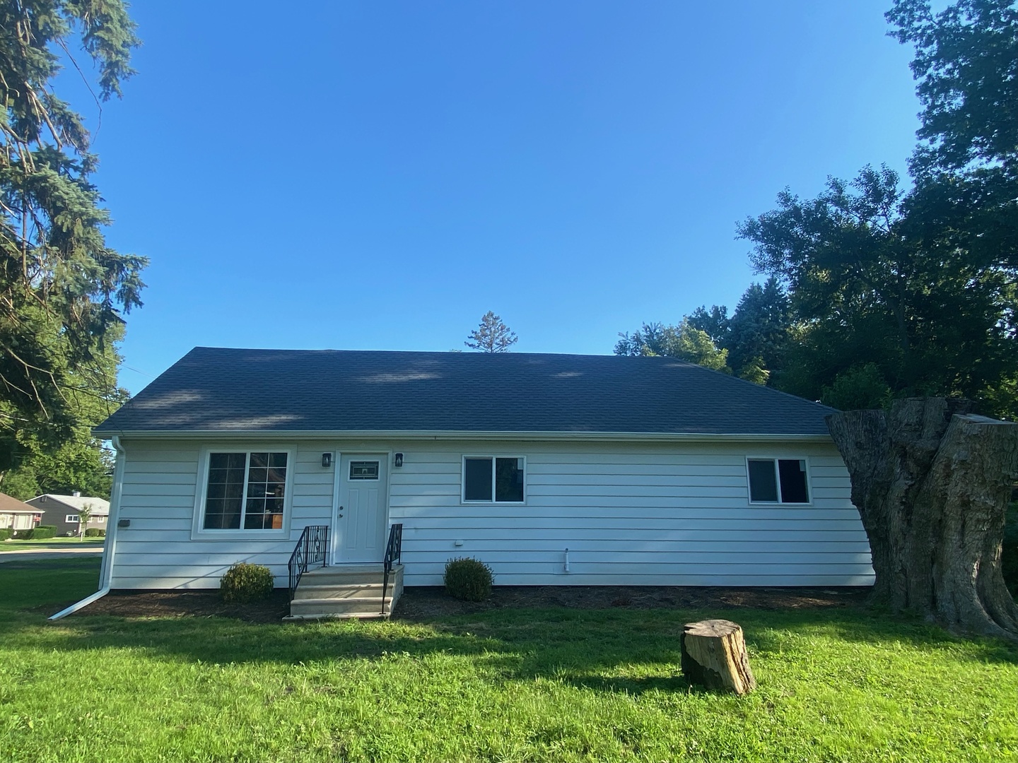 201 West 3rd Street Streator, IL 61364 - Photo 1 of 28