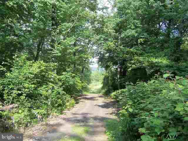 741 Jacks Mountain Road Fairfield, PA 17320 - Photo 3 of 8 Gallery Image 3