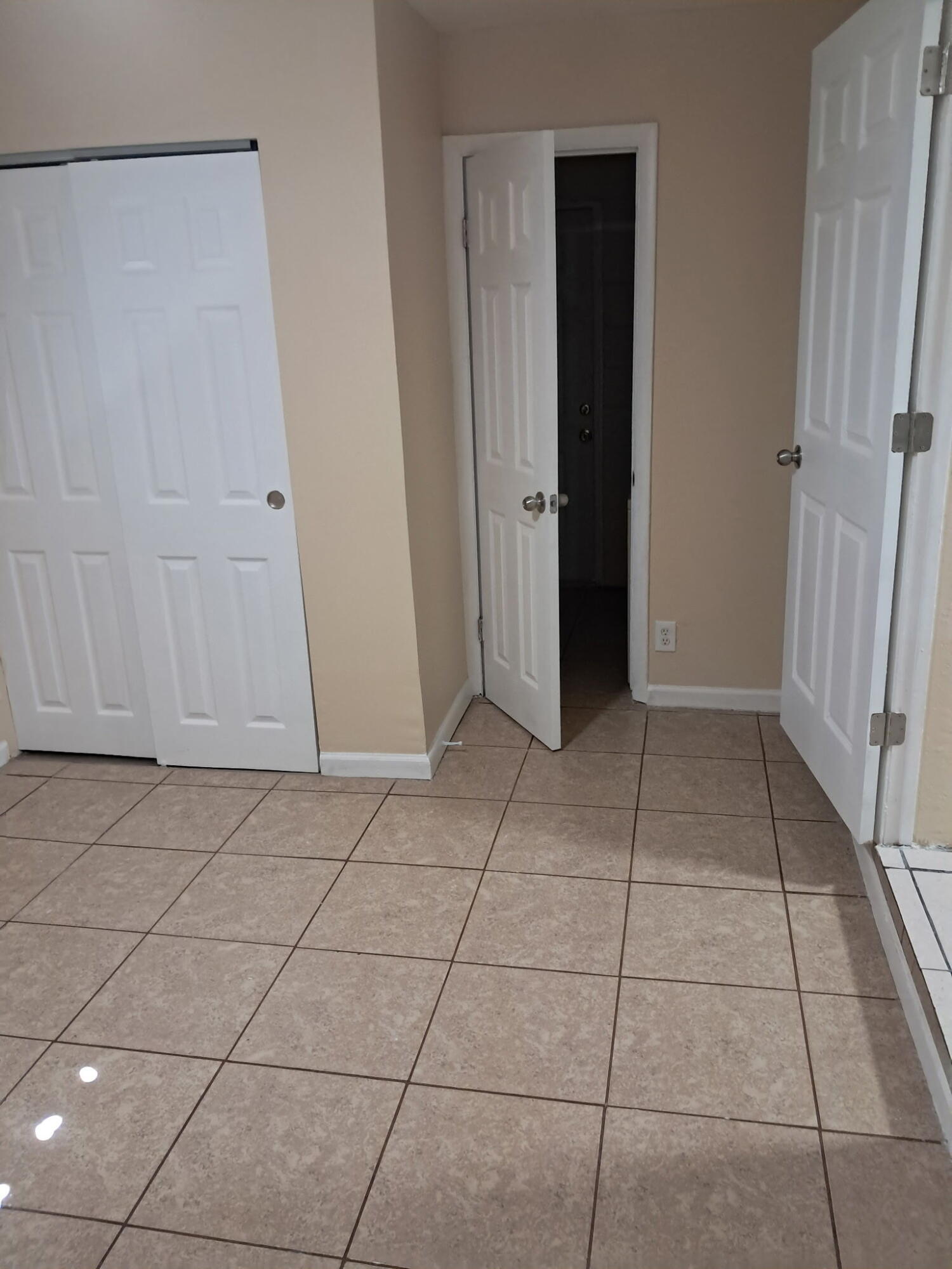 1013 Mayflower Road Fort Pierce, FL 34950 - Photo 7 of 10 20260909_153927