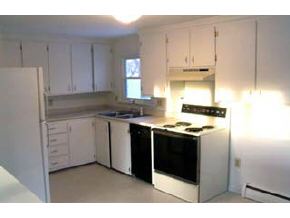 30 Ritter Street Nashua, NH 03060 - Photo 3 of 5