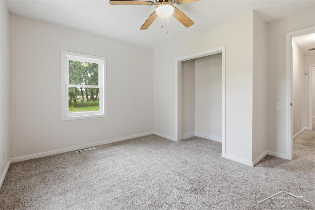 2735 West Isabella Road Midland, MI 48640 - Photo 15 of 24 50212785-e6a0ce1d-efa6-4eee-85b8-a60eb0fc8408.JPG