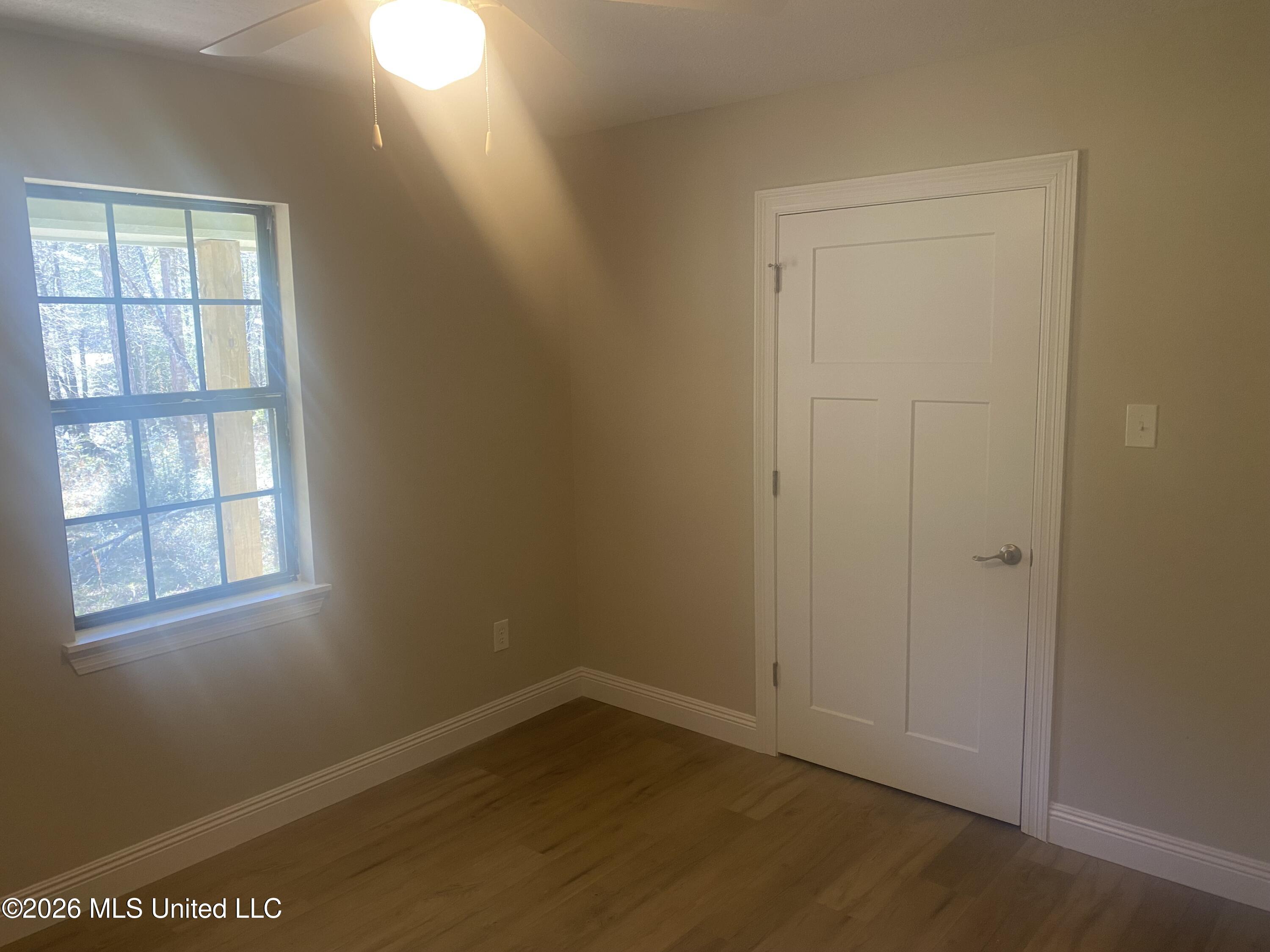 551 Fruitland Park Road Wiggins, MS 39577 - Photo 7 of 14 IMG_4645