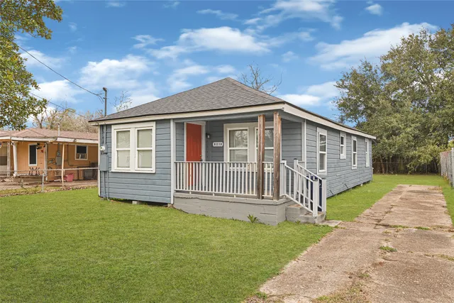 $1,350 | 6218 Woodrow Street, Texas City, TX 77591