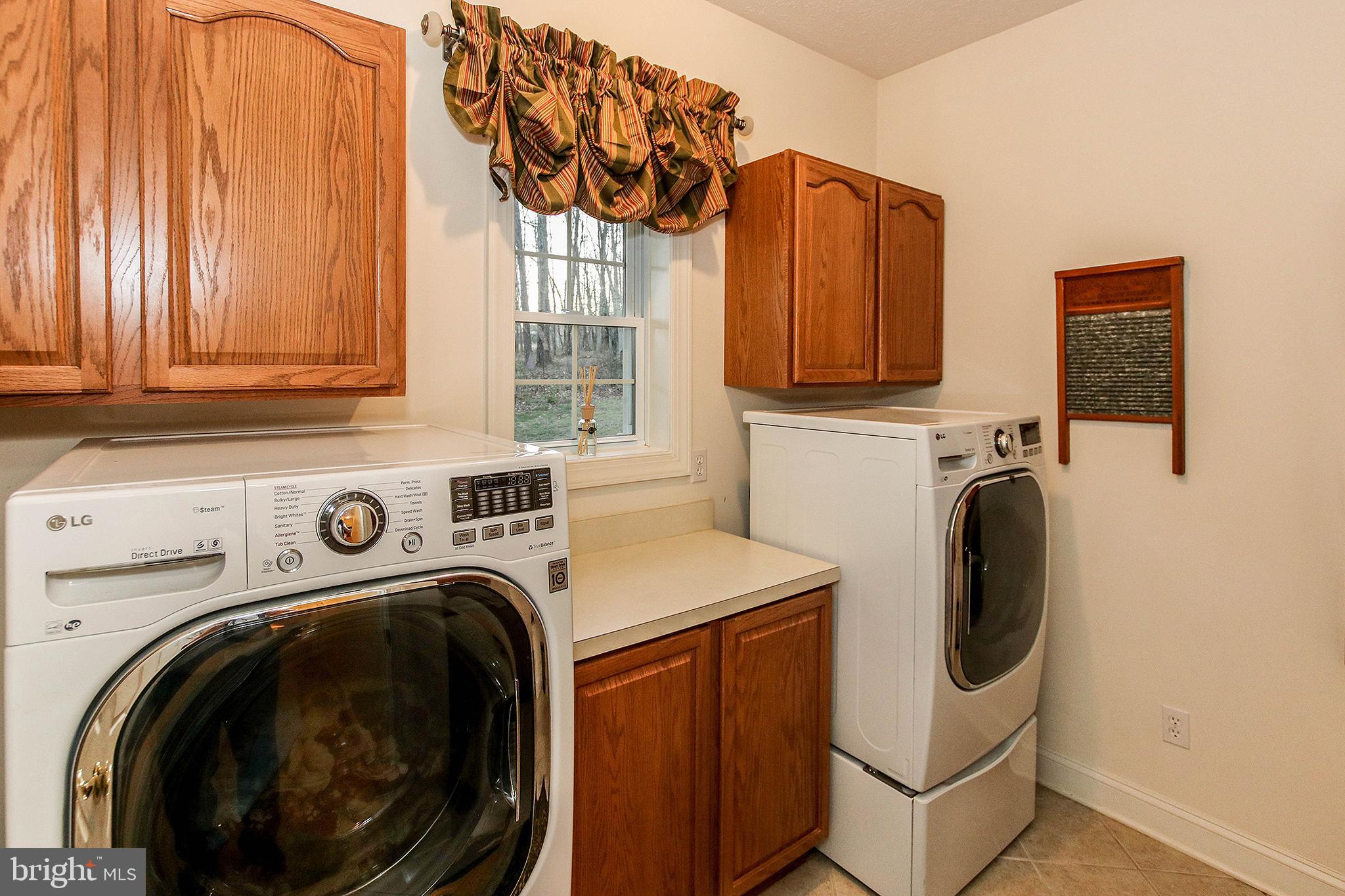 800 Cattail Road Winchester, VA 22603 - Photo 24 of 44 Roomy laundry area with utility sink