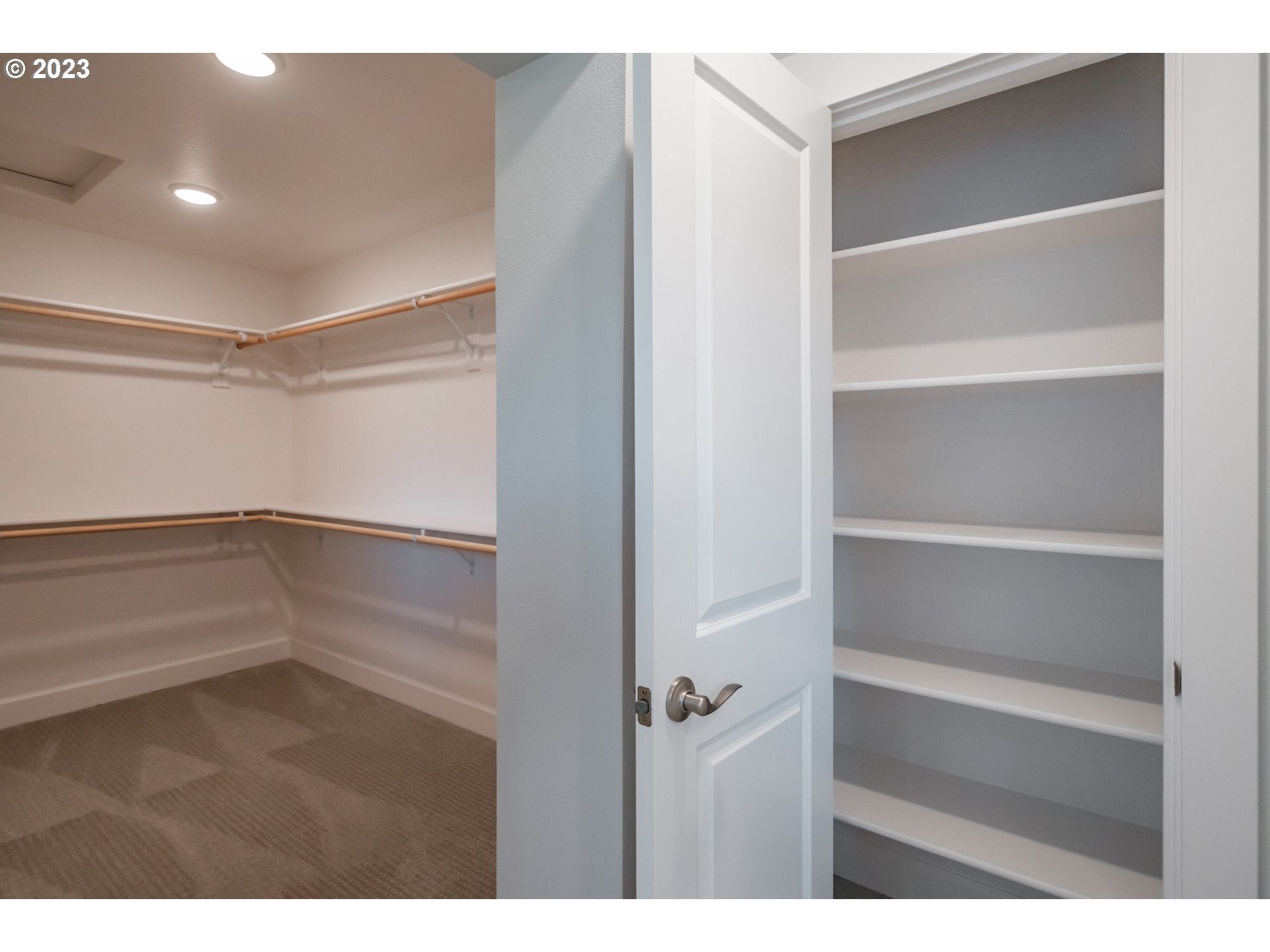 12343 Southwest Strobel Road Beaverton, OR 97007 - Photo 22 of 23 Gallery Image 22