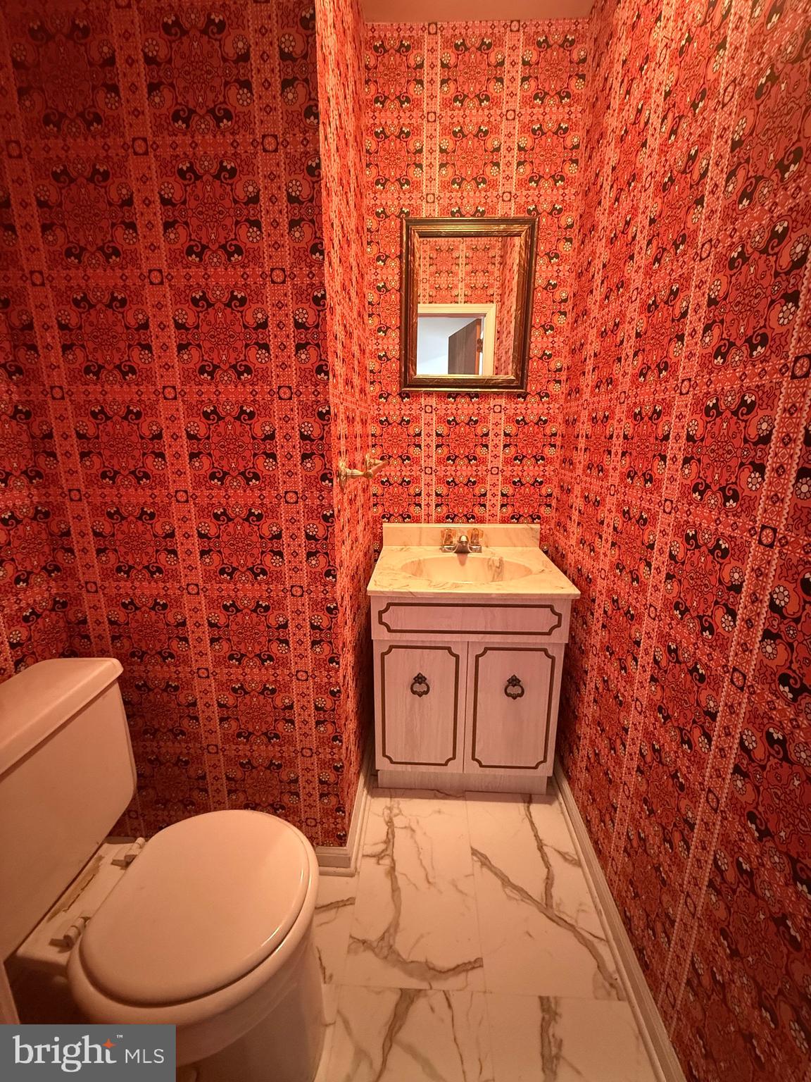 338 Rees Drive King of Prussia, PA 19406 - Photo 20 of 35 a bathroom with a toilet and a sink