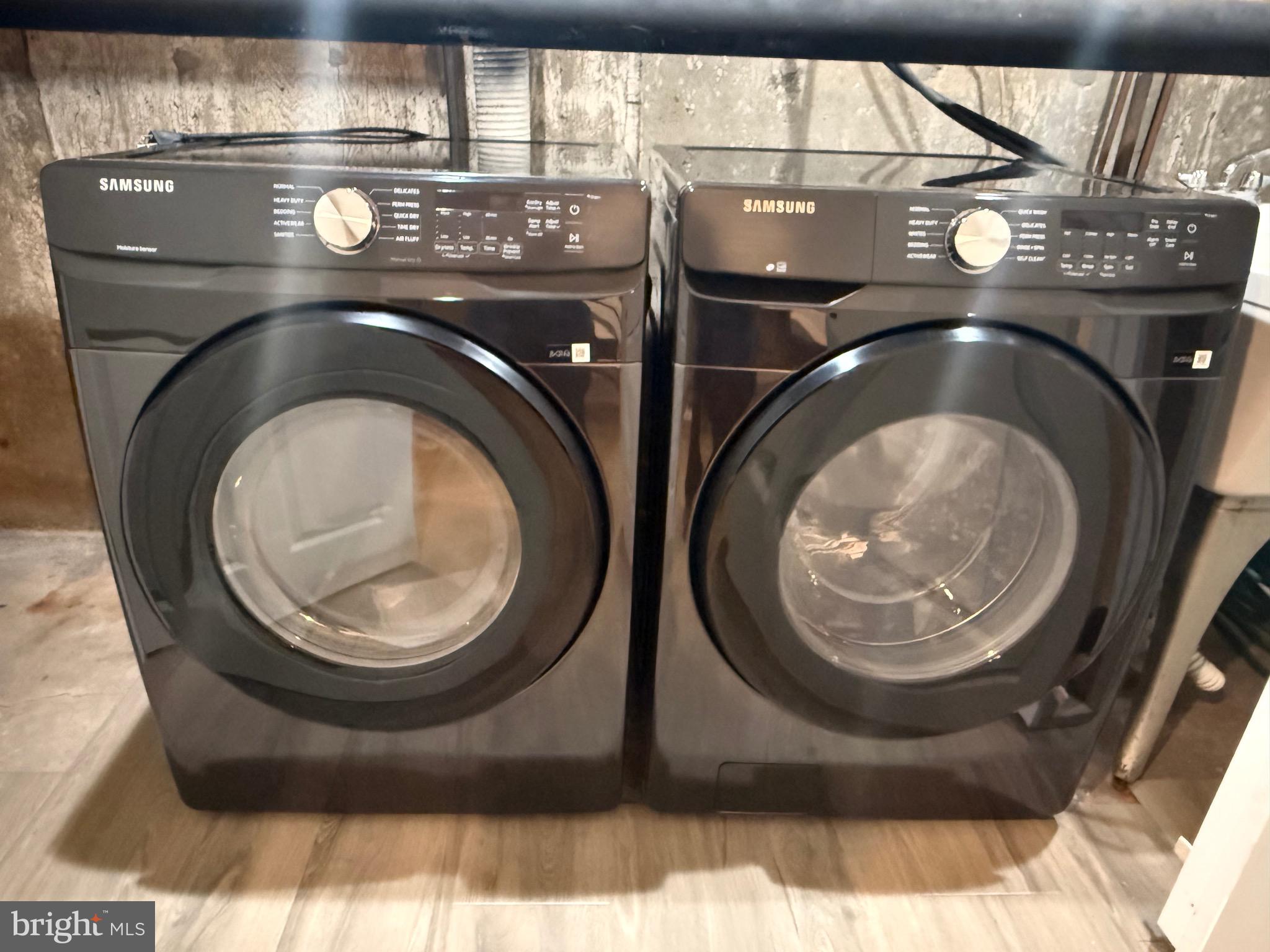 338 Rees Drive King of Prussia, PA 19406 - Photo 25 of 35 a close up view of washer and dryer