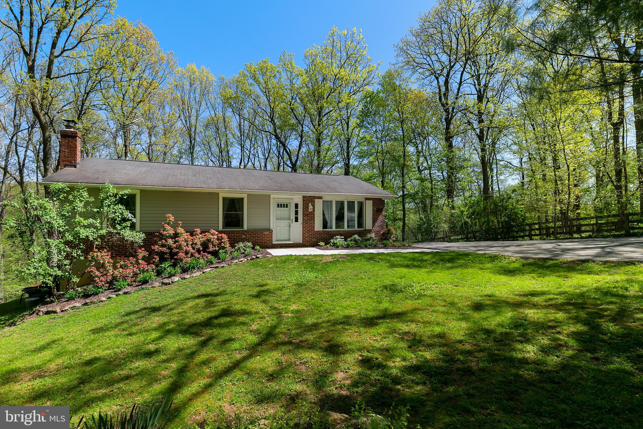 2672 Walston Road Mount Airy, MD 21771 - Photo 3 of 30