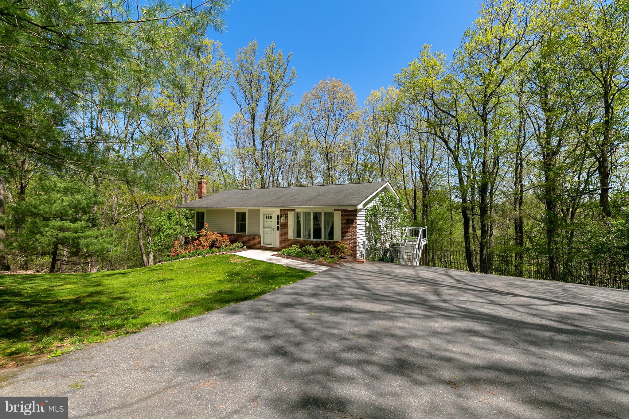2672 Walston Road Mount Airy, MD 21771 - Photo 4 of 30