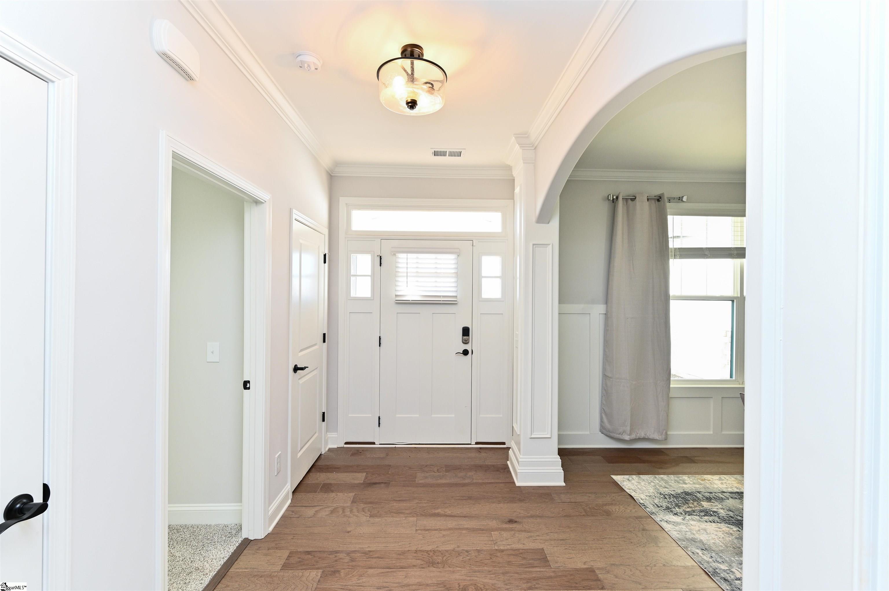 1010 Linden Ridge Road Greer, SC 29651 - Photo 3 of 18 Gallery Image 3