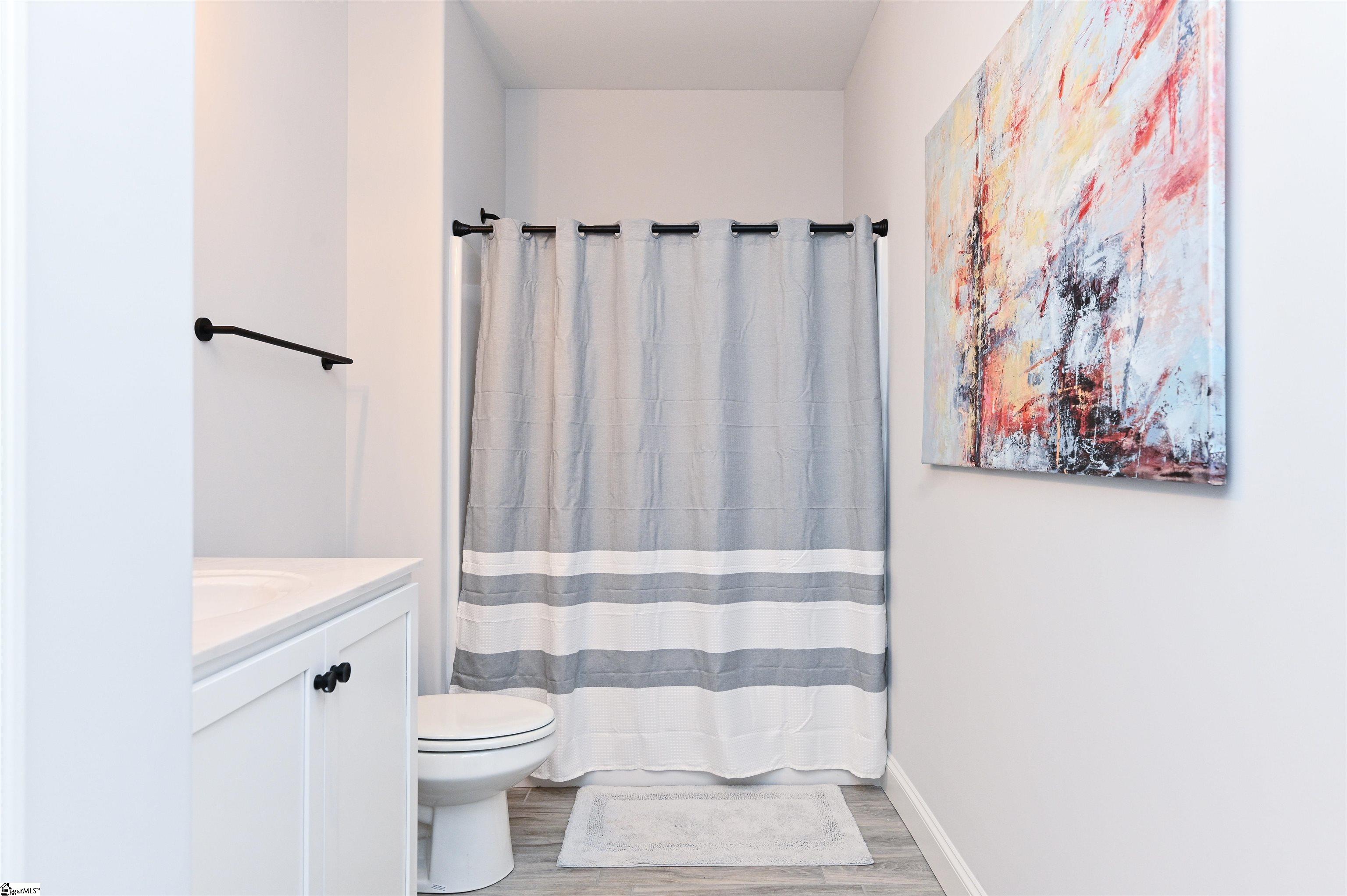 1010 Linden Ridge Road Greer, SC 29651 - Photo 7 of 18 Gallery Image 7