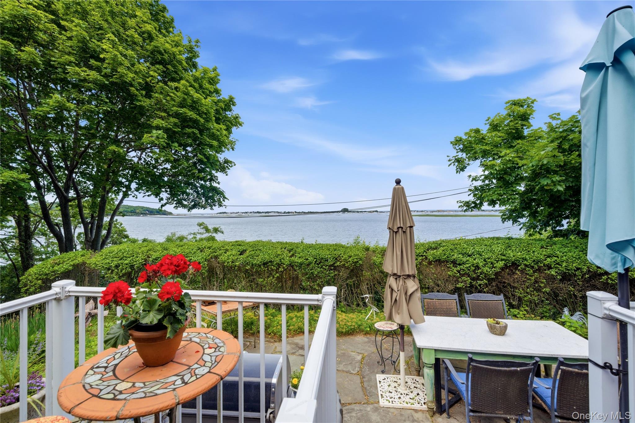 195 Shore Road Mount Sinai, NY 11766 - Photo 40 of 50