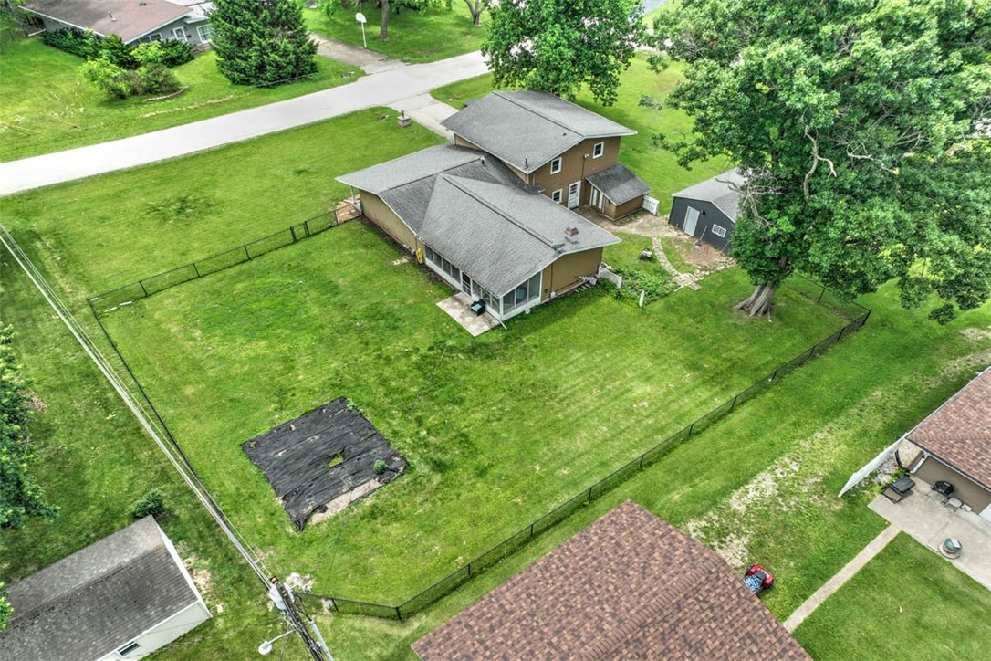76 Valley Drive Decatur, IL 62526 - Photo 5 of 32