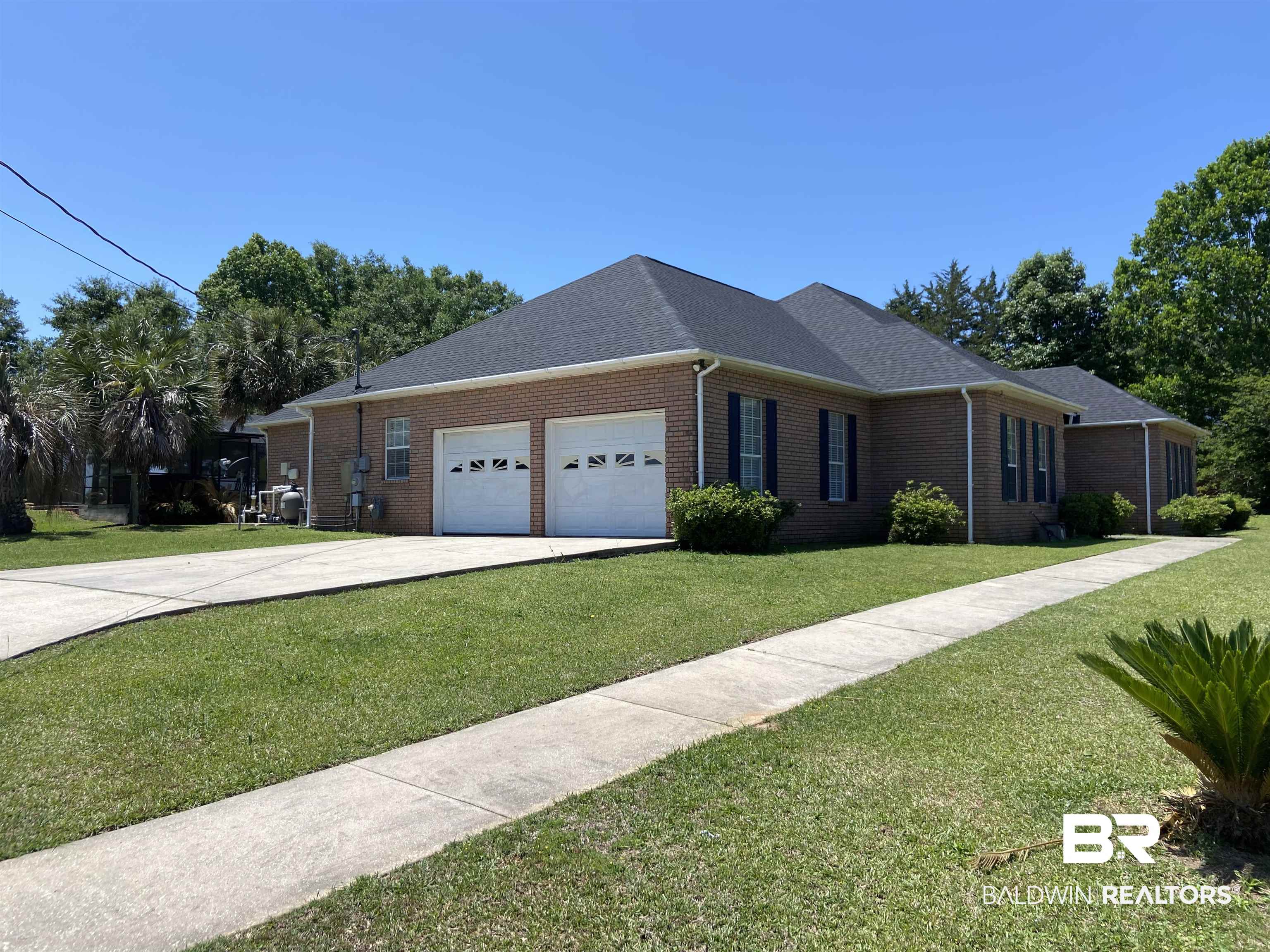 418 Azalea Drive Monroeville, AL 36460 - Photo 2 of 38