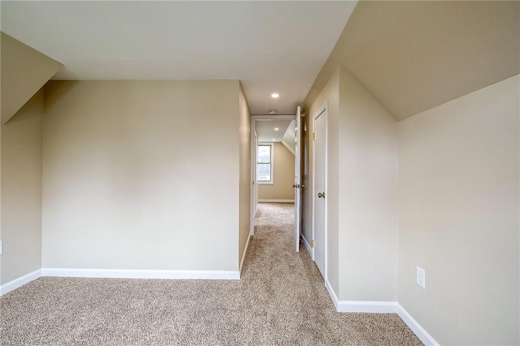 1194 Wilson Road Pittsburgh, PA 15236 - Photo 17 of 25 Gallery Image 17