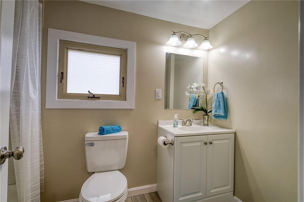 1194 Wilson Road Pittsburgh, PA 15236 - Photo 10 of 25 Gallery Image 10