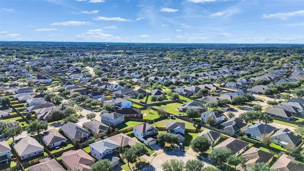 $2,500 | 16327 Morgan Willow Lane, Cypress, TX 77429