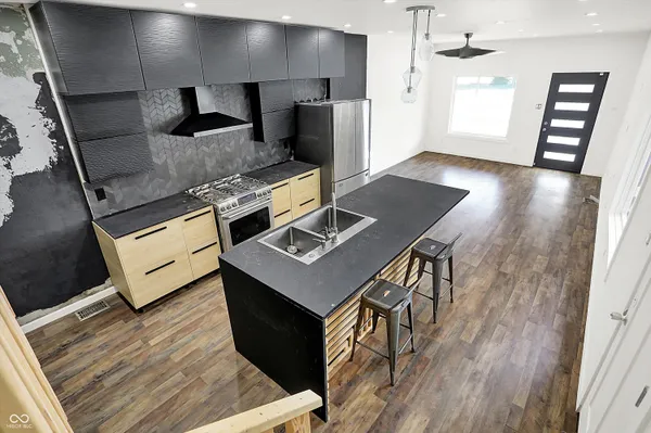 $189,000 | 1212 South Senate Avenue, Indianapolis, IN 46225