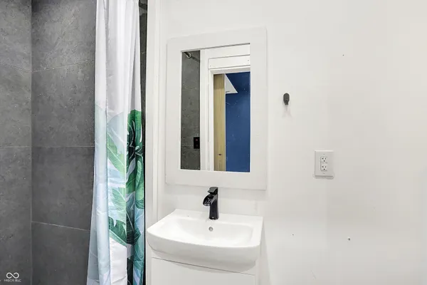 $189,000 | 1212 South Senate Avenue, Indianapolis, IN 46225