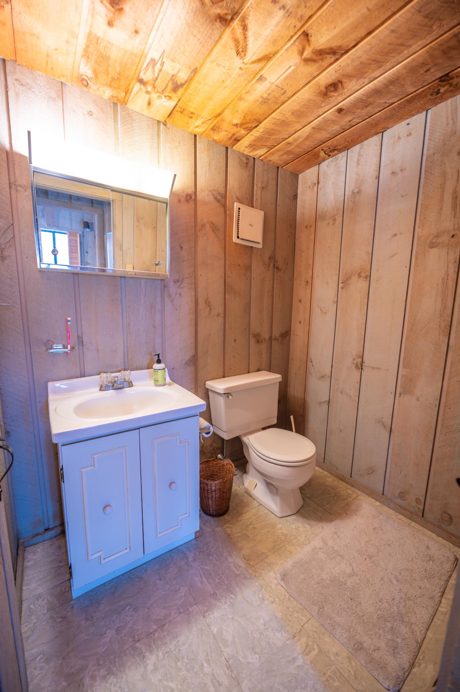 24 Meadow View Road Wilmington, VT 05363 - Photo 7 of 27 Gallery Image 7