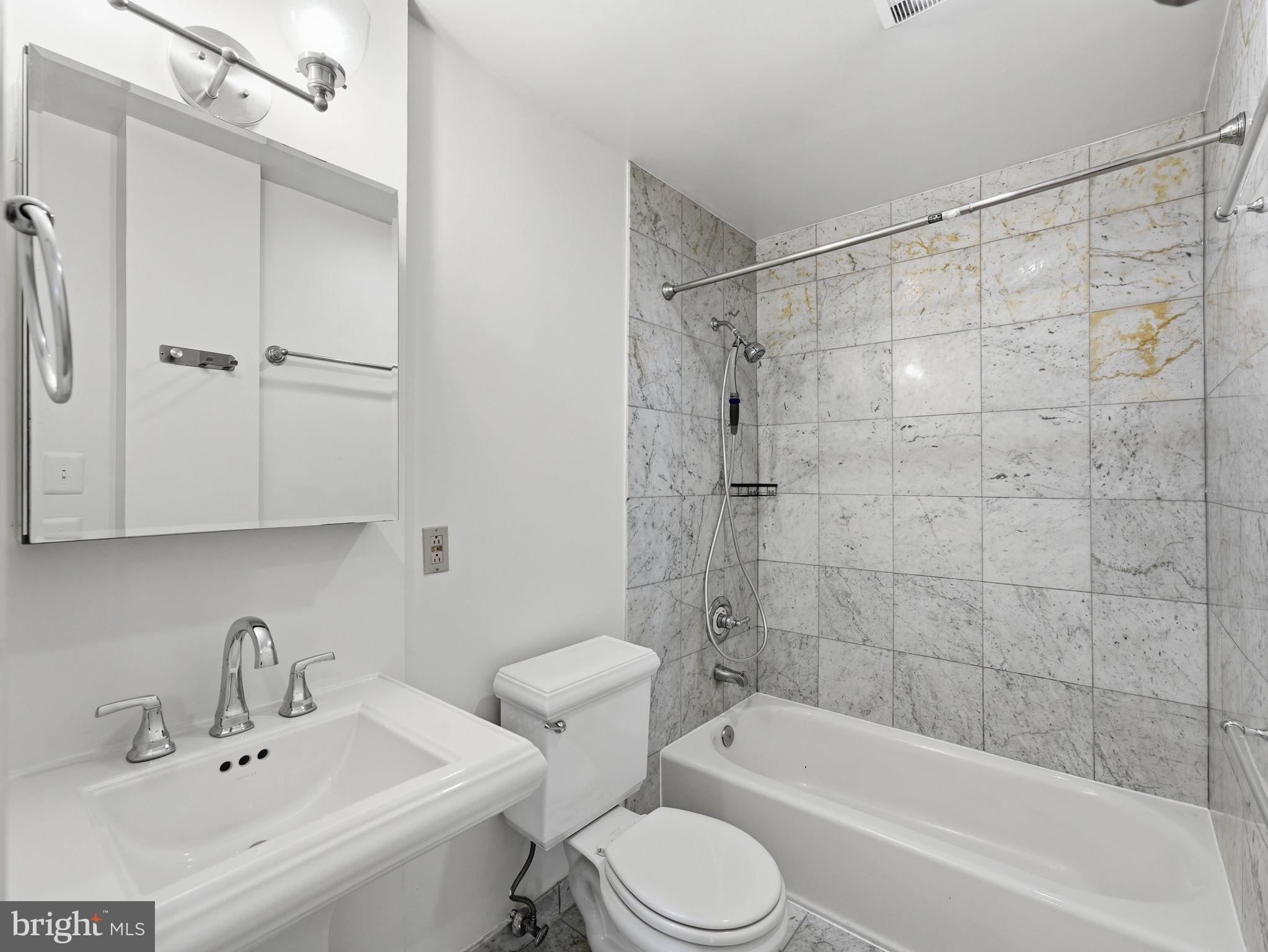 2000 16th Street Northwest, Unit 504 Washington, DC 20009 - Photo 24 of 26