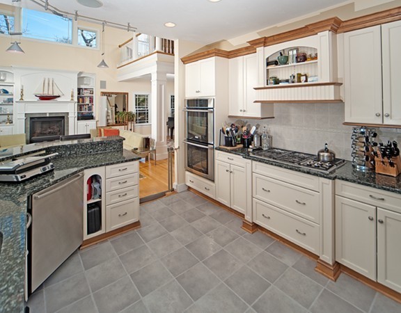 318 R Center Hill Road Plymouth, MA 02360 - Photo 11 of 30 Gallery Image 11