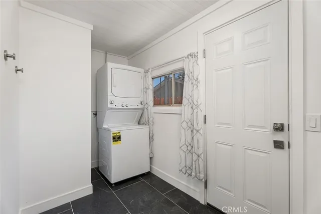 $1,399,999 | 217 North McClay Street, Santa Ana, CA 92701