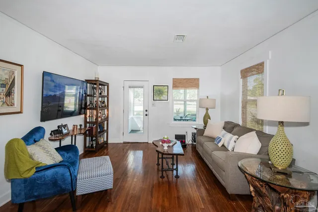 $575,000 | 1901 East Yonge Street, Pensacola, FL 32503