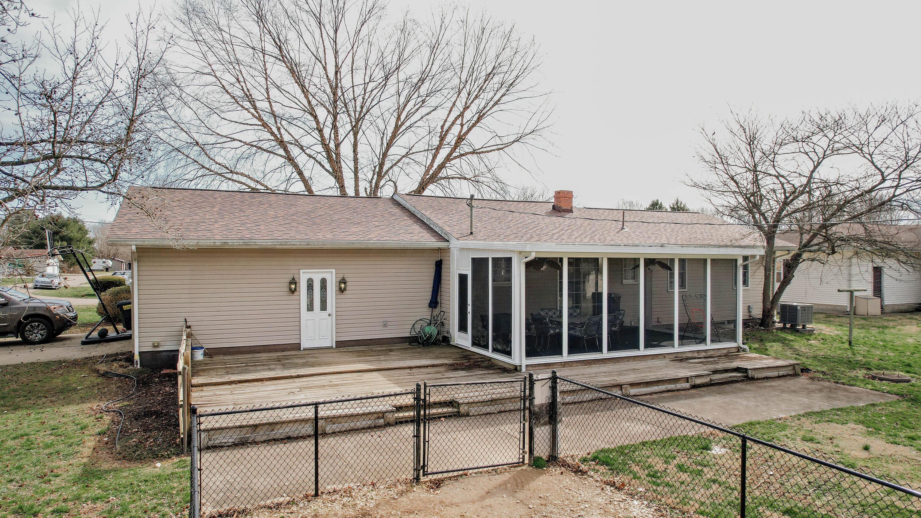 71 Sunset Road Londonderry, OH 45647 - Photo 40 of 46 040