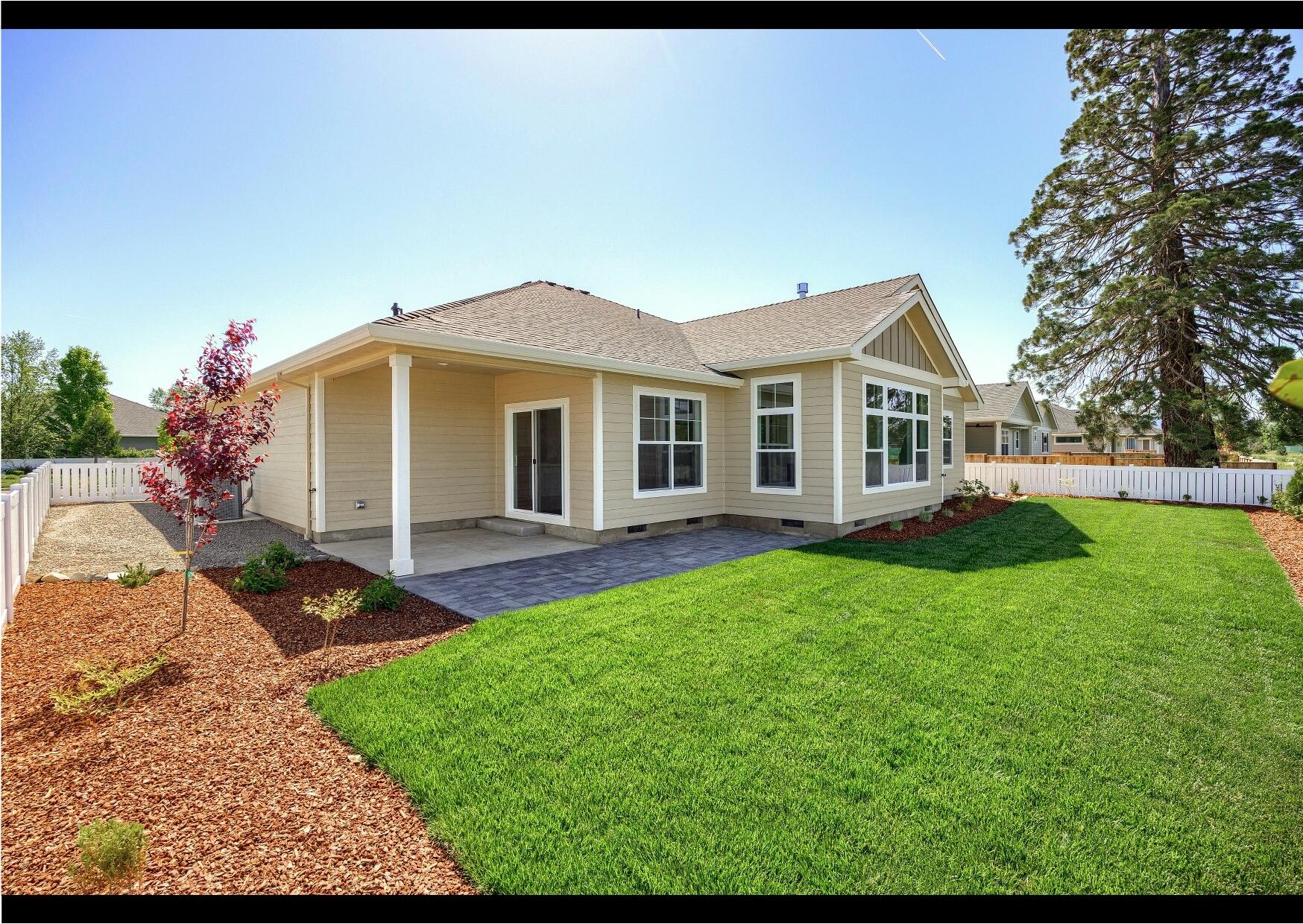 1417 River Run Street Central Point, OR 97502 - Photo 37 of 73 75