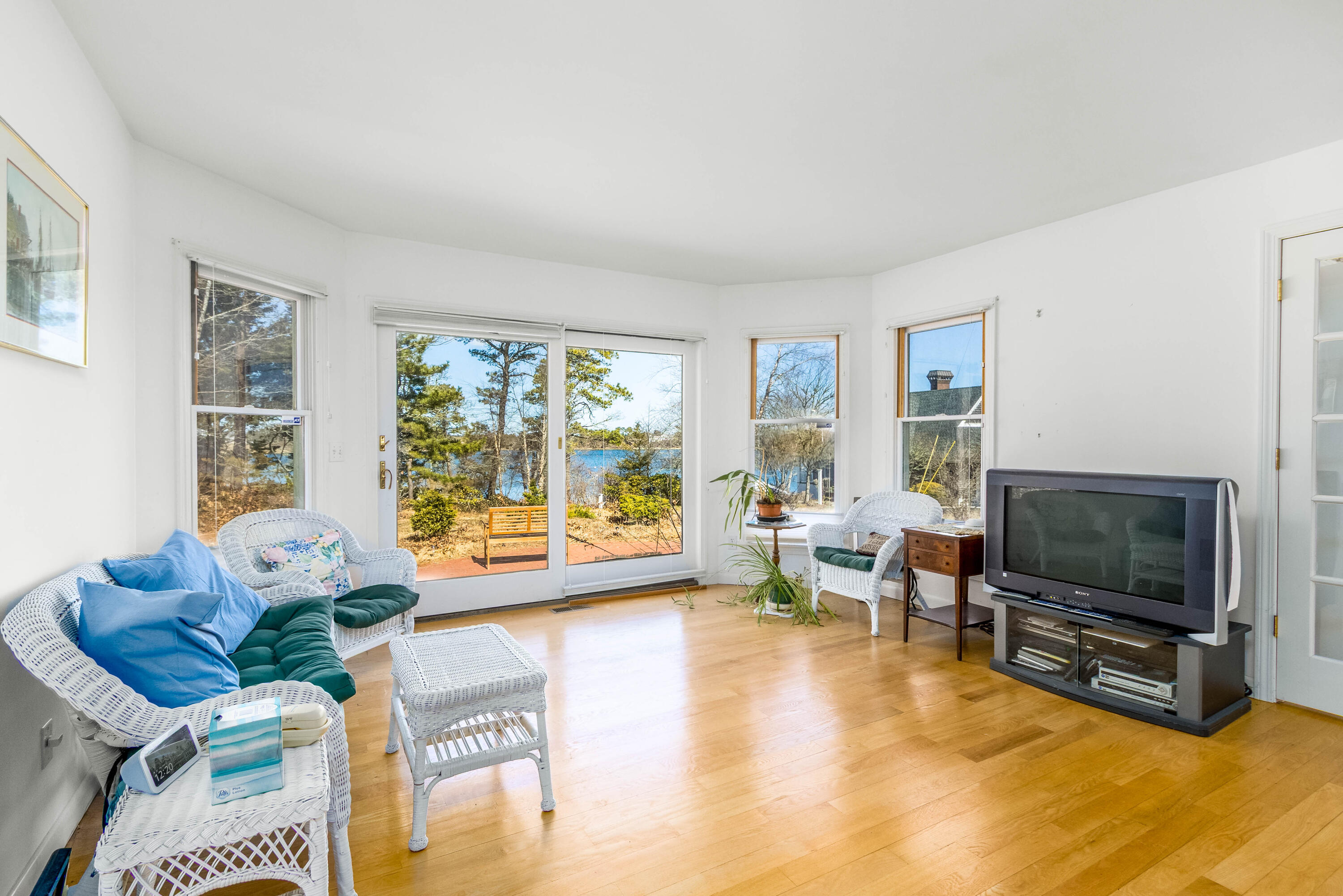 104 Seapine Road North Chatham, MA 02650 - Photo 10 of 36 a living room with furniture and a flat screen tv