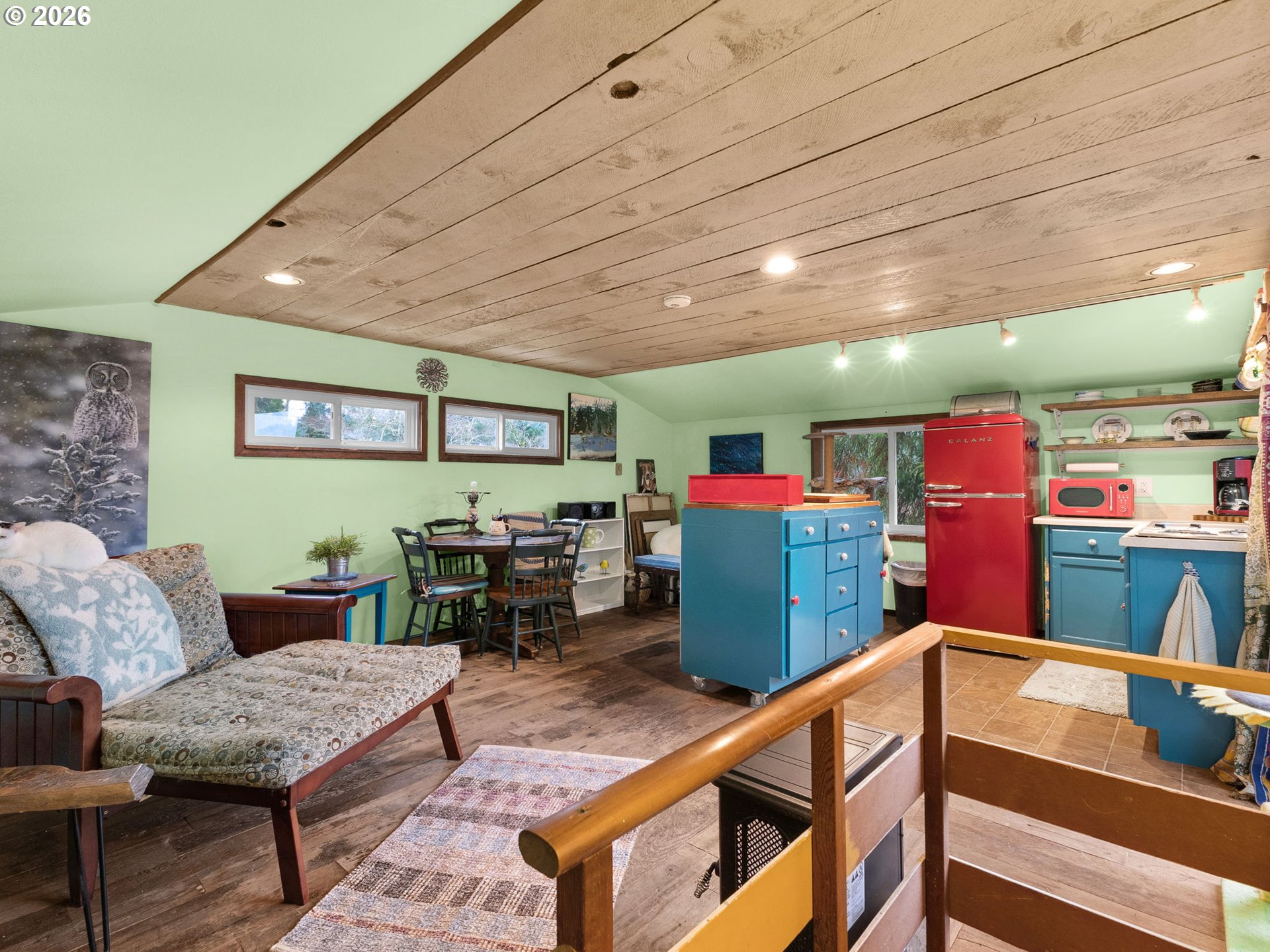 92650 Claremont Road Astoria, OR 97103 - Photo 11 of 26