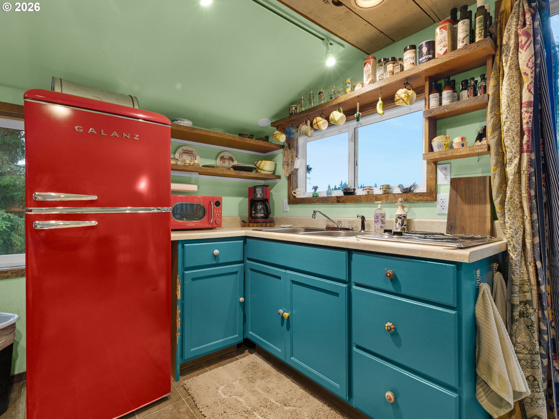 92650 Claremont Road Astoria, OR 97103 - Photo 20 of 26