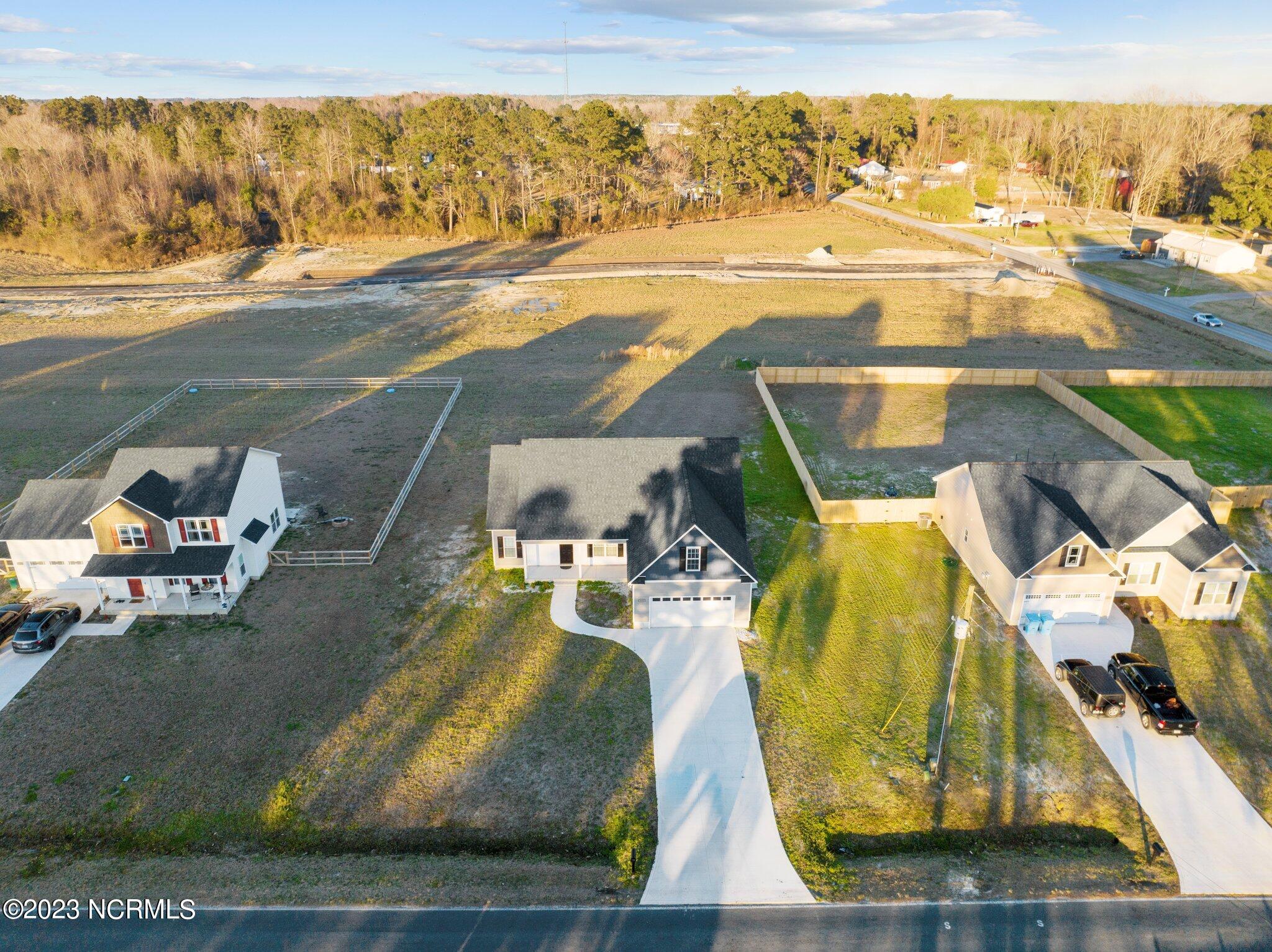 112 Scott-Jenkins Road Jacksonville, NC 28540 - Photo 21 of 50 20-web-or-mls-20