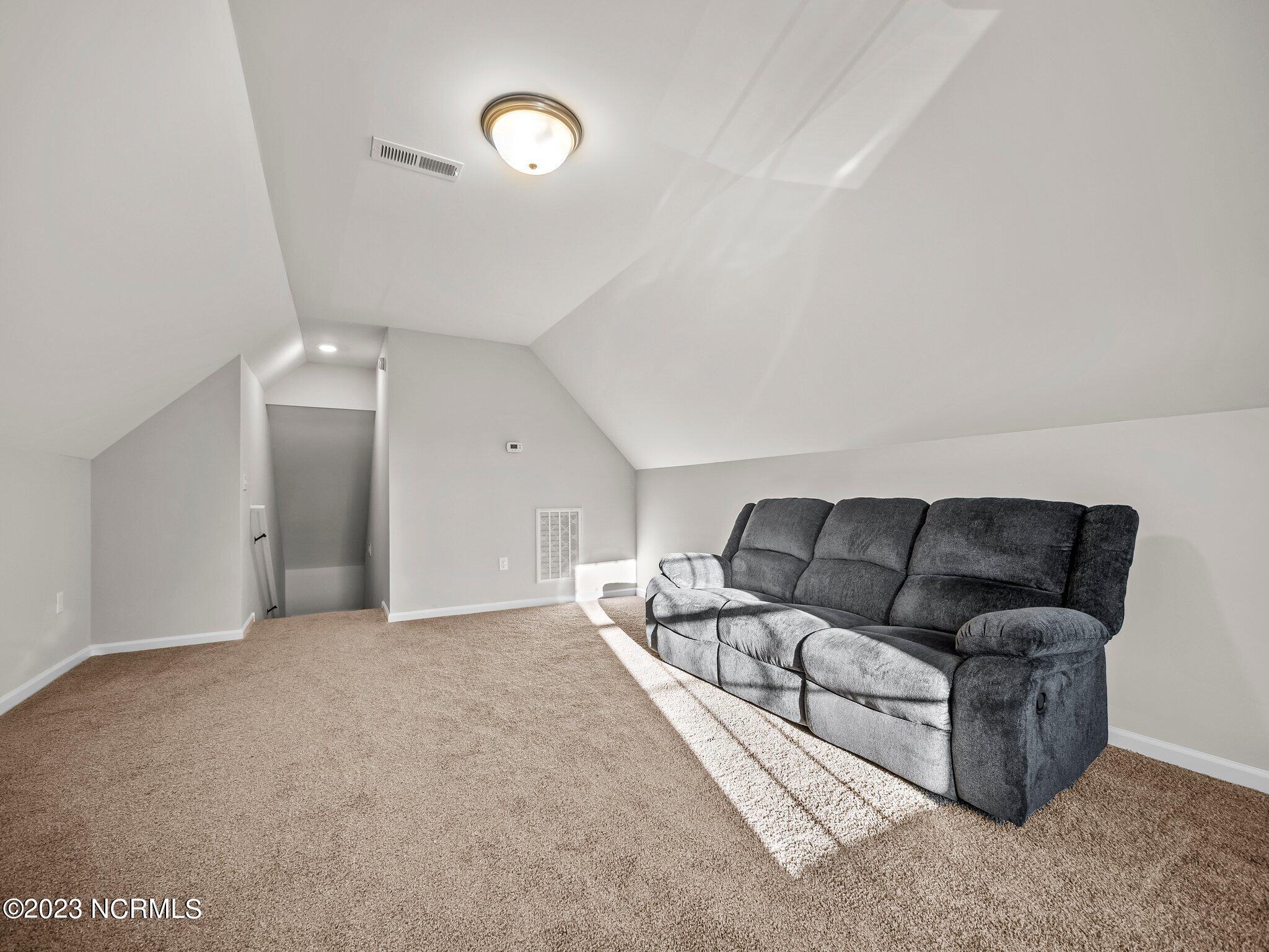 112 Scott-Jenkins Road Jacksonville, NC 28540 - Photo 3 of 50 50-web-or-mls-P2180616
