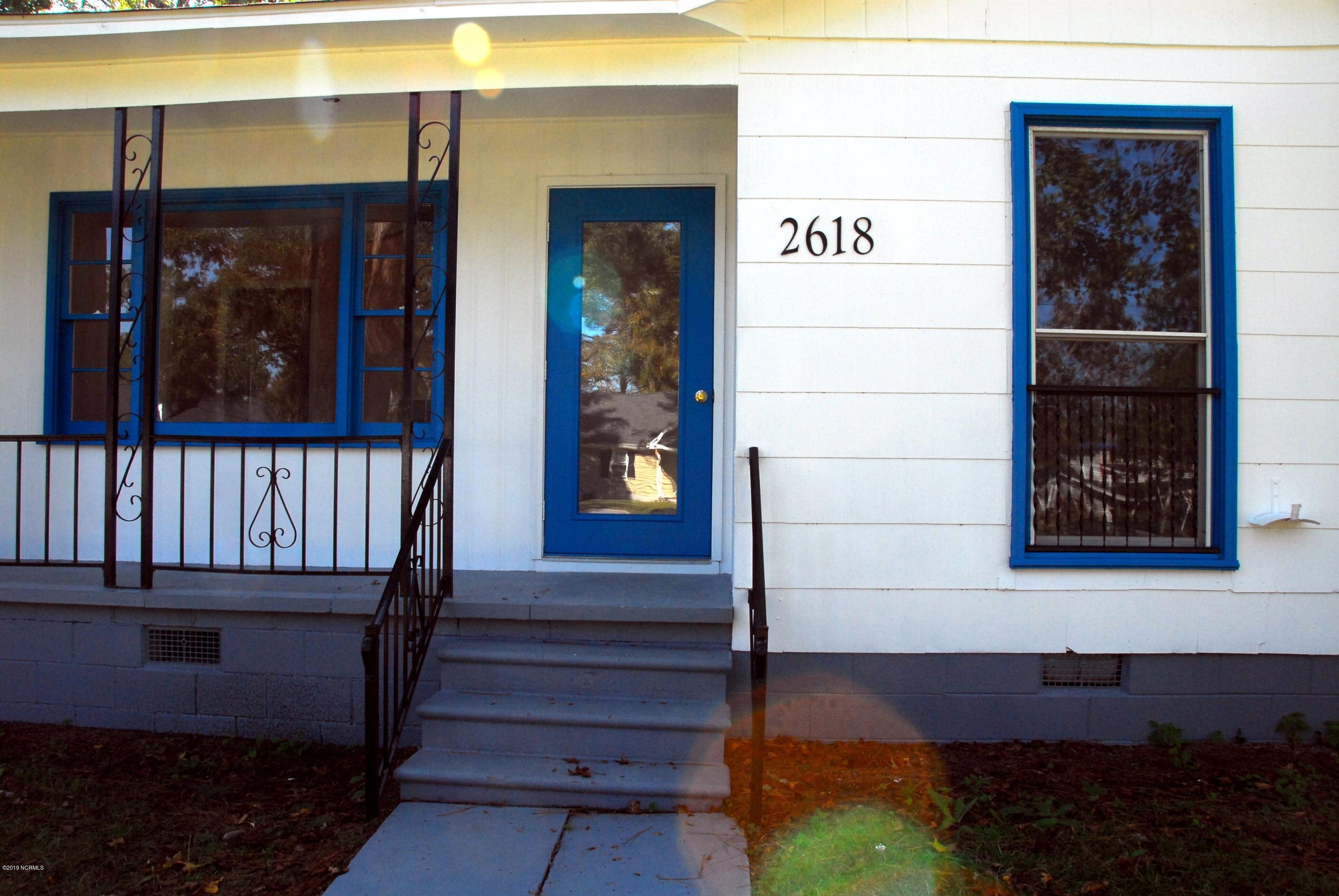 2618 Mayberry Loop Road Morehead City, NC 28557 - Photo 6 of 10 A-Side Covered Porch & Entrance