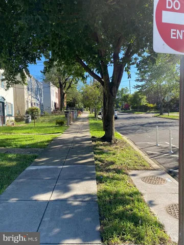 $615,000 | 200 34th Street Southeast, Washington, DC 20019