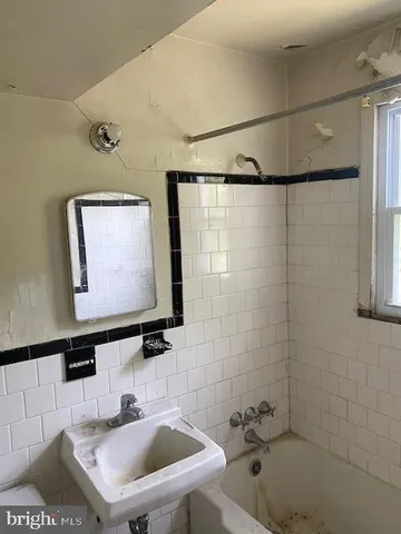 $615,000 | 200 34th Street Southeast, Washington, DC 20019