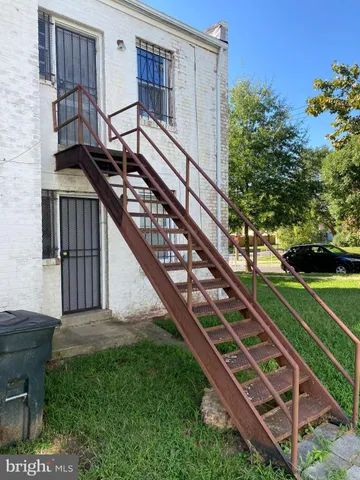 $615,000 | 200 34th Street Southeast, Washington, DC 20019