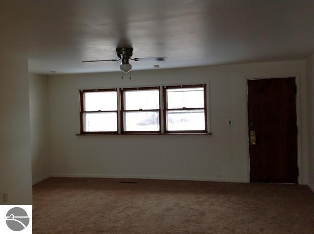 2480 Sawyer Road Traverse City, MI 49685 - Photo 19 of 40 1742003-18.JPG